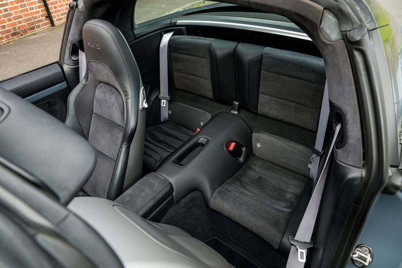 Porsche 911 (991) 4 GTS Targa PDK 4WD