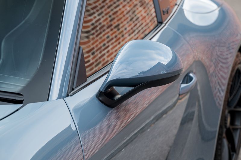 Porsche 911 (991) 4 GTS Targa PDK 4WD