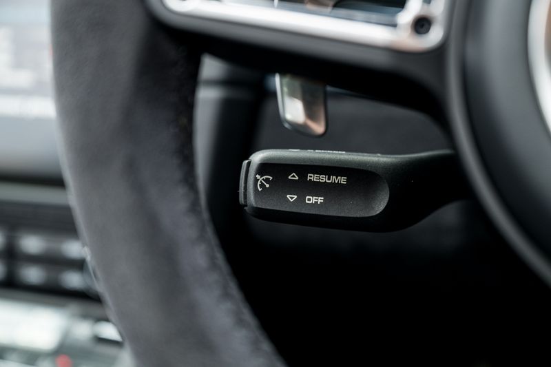 Porsche 911 (991) 4 GTS Targa PDK 4WD