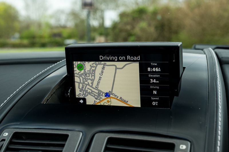 Aston Martin 6.0 V12 Vantage S Roadster Sportshift