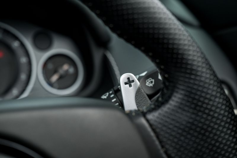 Aston Martin 6.0 V12 Vantage S Roadster Sportshift