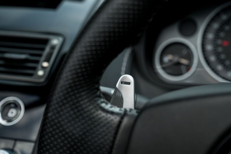 Aston Martin 6.0 V12 Vantage S Roadster Sportshift