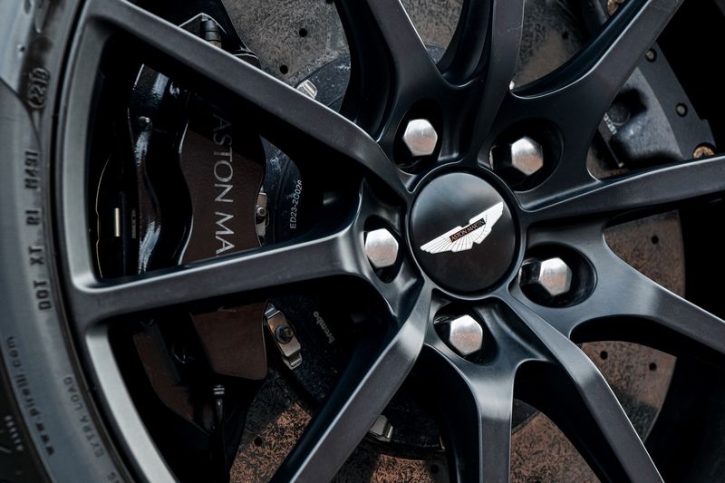 Aston Martin 6.0 V12 Vantage S Roadster Sportshift