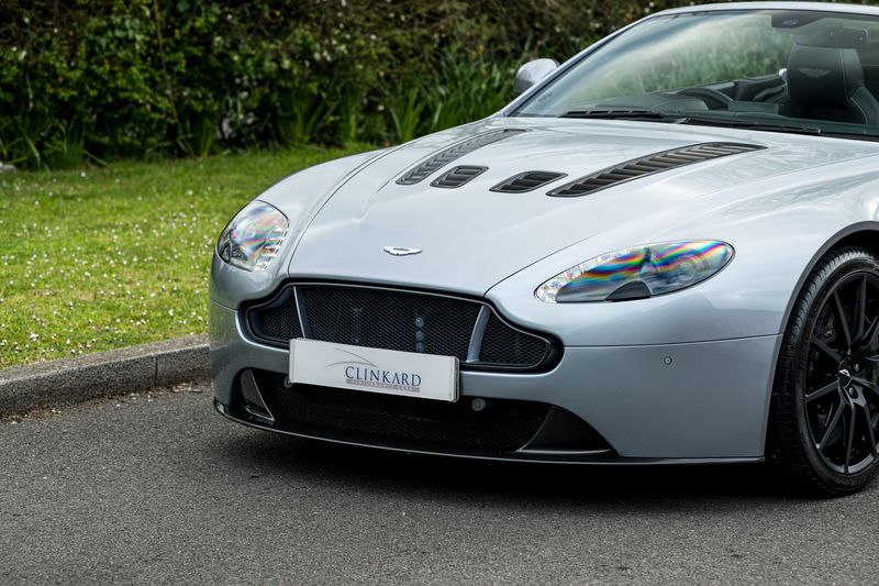 Aston Martin 6.0 V12 Vantage S Roadster Sportshift