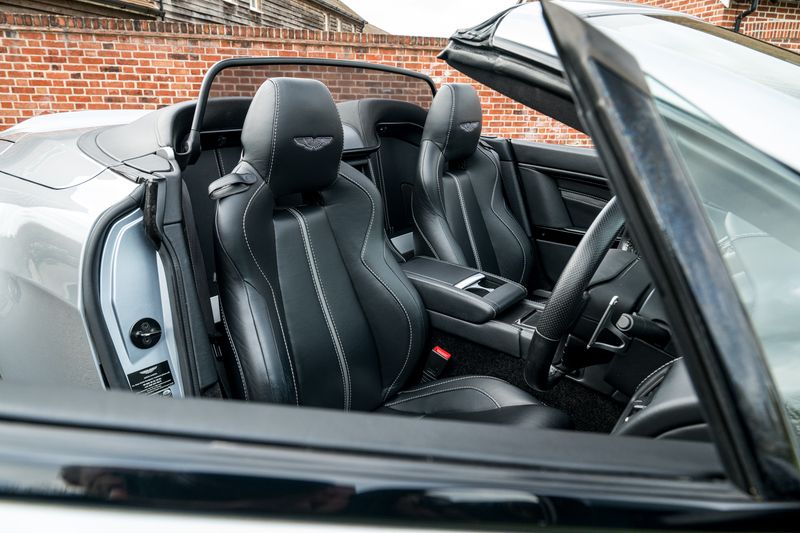 Aston Martin 6.0 V12 Vantage S Roadster Sportshift
