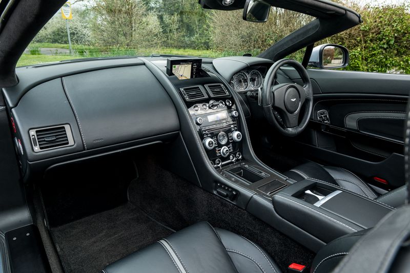 Aston Martin 6.0 V12 Vantage S Roadster Sportshift