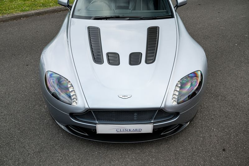 Aston Martin 6.0 V12 Vantage S Roadster Sportshift