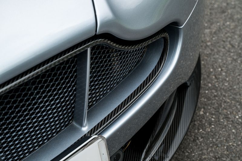 Aston Martin 6.0 V12 Vantage S Roadster Sportshift