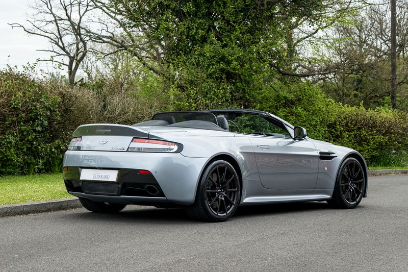 Aston Martin 6.0 V12 Vantage S Roadster Sportshift
