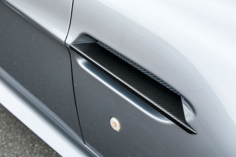 Aston Martin 6.0 V12 Vantage S Roadster Sportshift