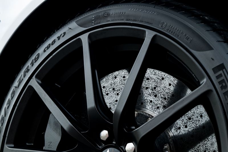 Aston Martin 6.0 V12 Vantage S Roadster Sportshift