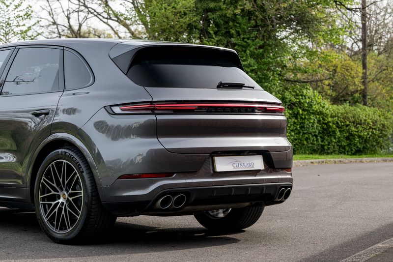 Porsche Cayenne 4.0T V8 S SUV Petrol Tiptronic S 4WD