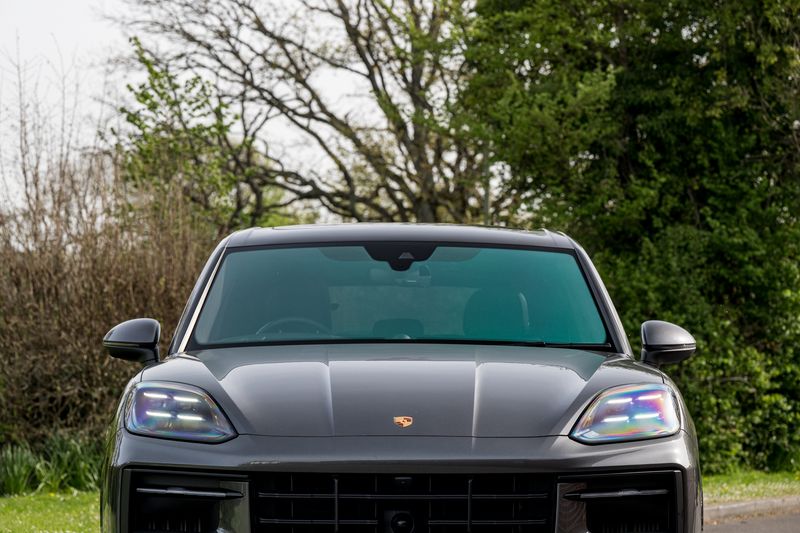 Porsche Cayenne 4.0T V8 S SUV Petrol Tiptronic S 4WD
