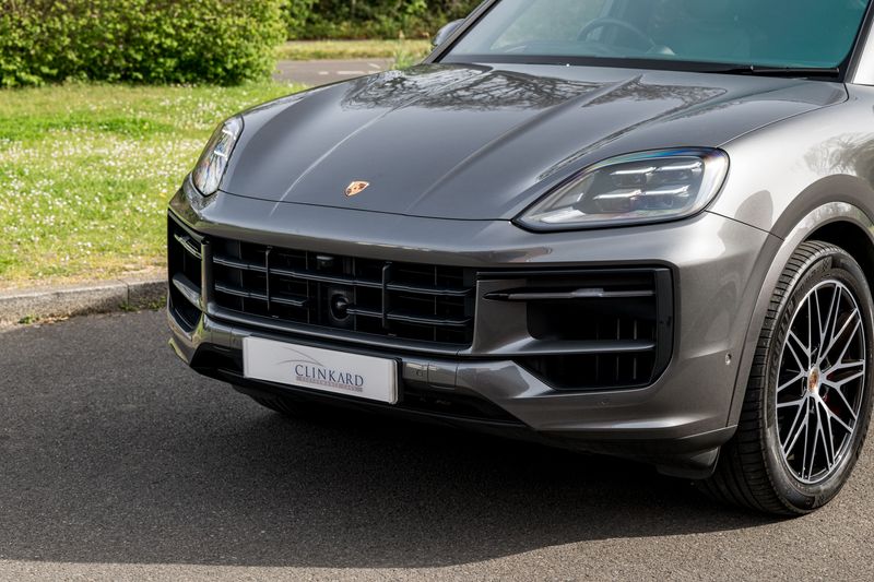 Porsche Cayenne 4.0T V8 S SUV Petrol Tiptronic S 4WD