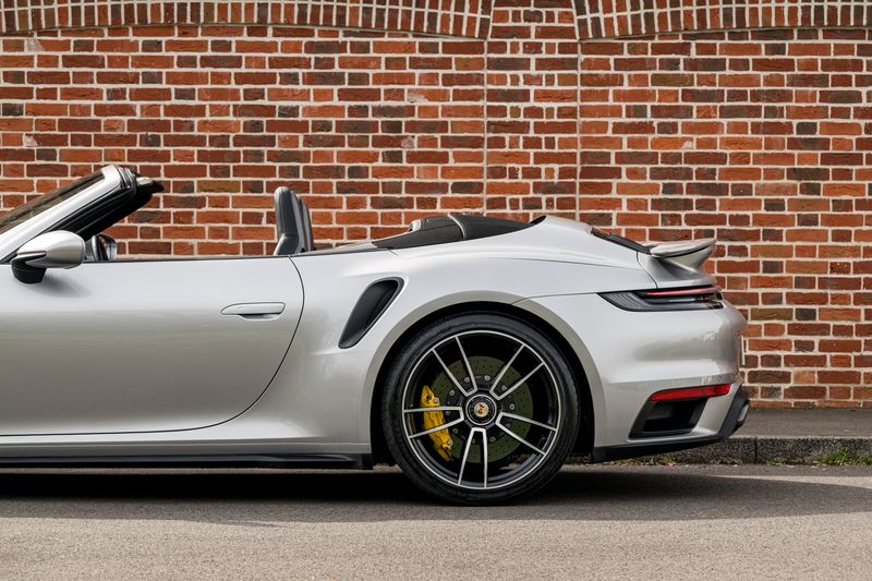 Porsche 911 (992) Turbo S Cabriolet PDK