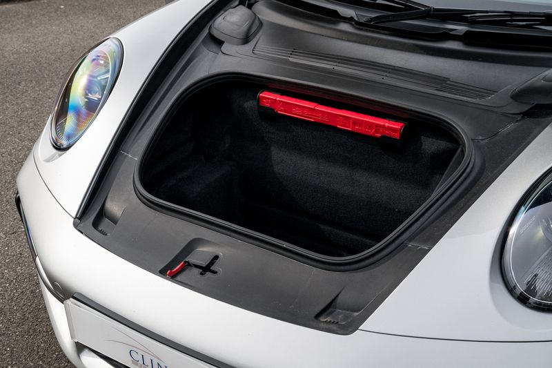 Porsche 911 (992) Turbo S Cabriolet PDK