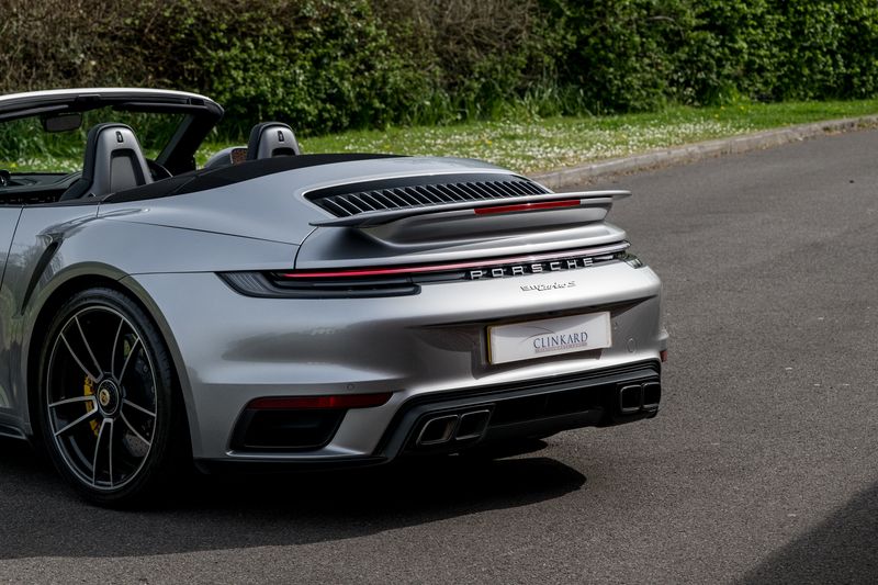 Porsche 911 (992) Turbo S Cabriolet PDK