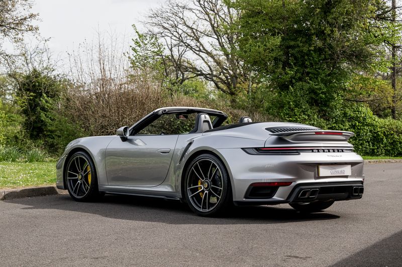 Porsche 911 (992) Turbo S Cabriolet PDK