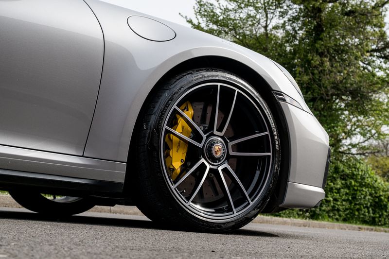 Porsche 911 (992) Turbo S Cabriolet PDK