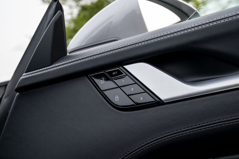 Porsche 911 (992) Turbo S Cabriolet PDK
