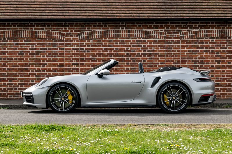 Porsche 911 (992) Turbo S Cabriolet PDK