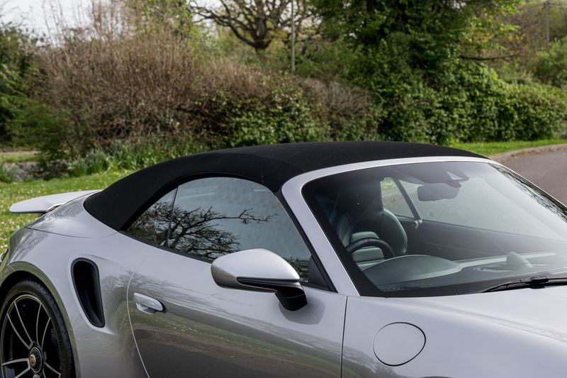 Porsche 911 (992) Turbo S Cabriolet PDK