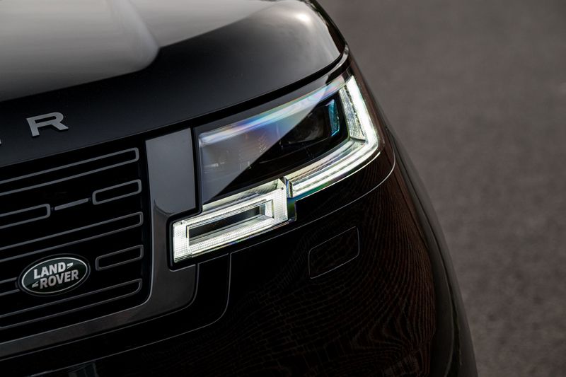 Range Rover P530 Autobiography  LWB