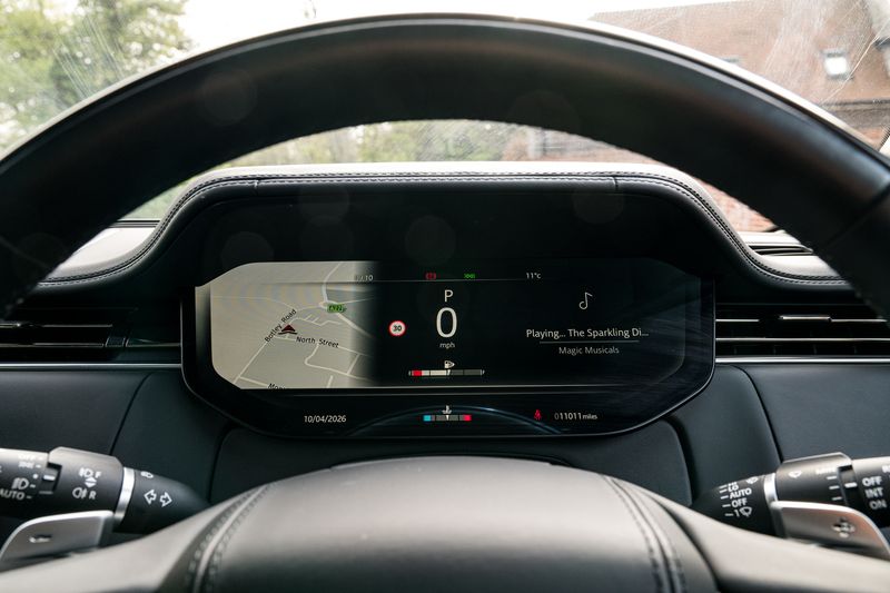 Range Rover P530 Autobiography  LWB