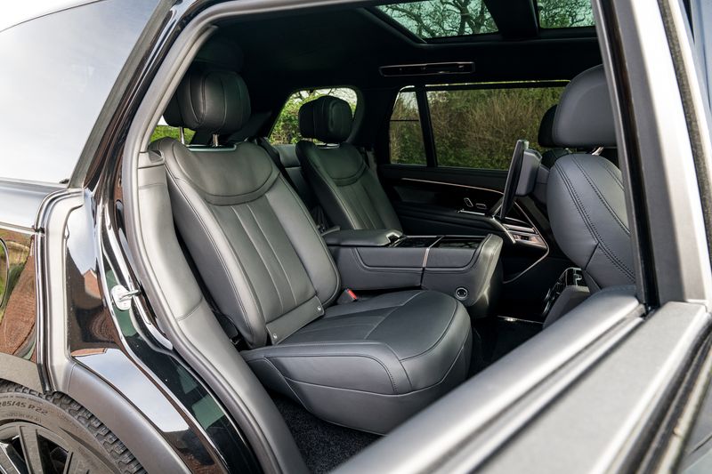 Range Rover P530 Autobiography  LWB