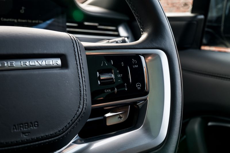 Range Rover P530 Autobiography  LWB