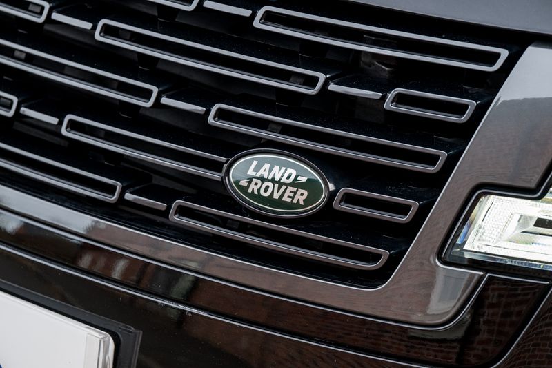 Range Rover P530 Autobiography  LWB