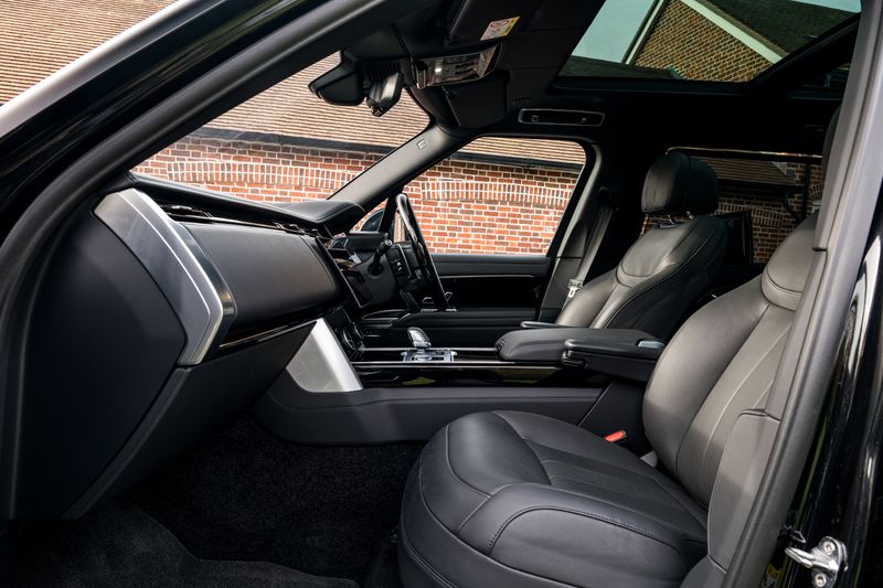 Range Rover P530 Autobiography  LWB