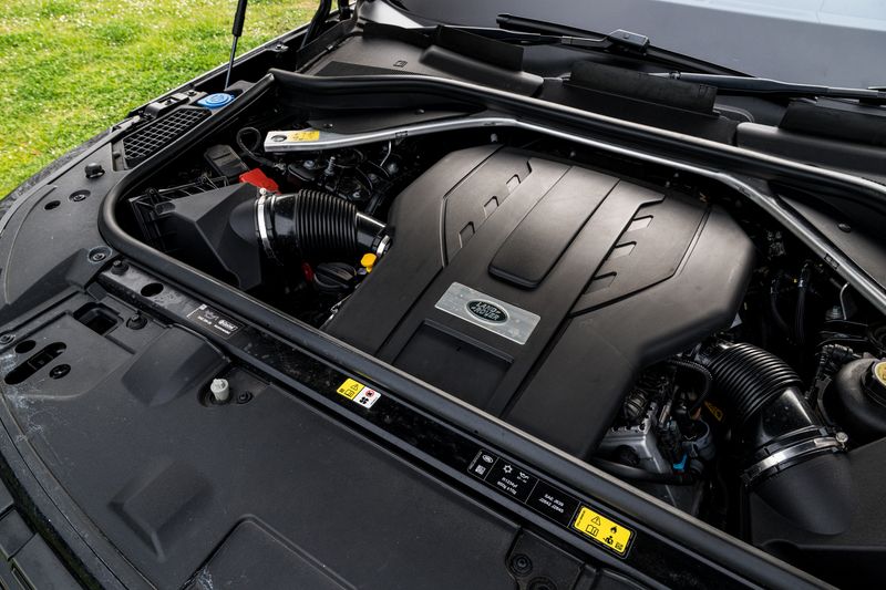 Range Rover P530 Autobiography  LWB