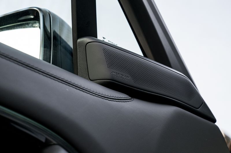 Range Rover P530 Autobiography  LWB