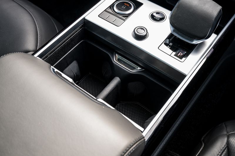 Range Rover P530 Autobiography  LWB