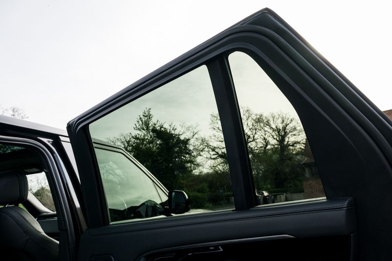 Range Rover P530 Autobiography  LWB