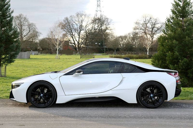 BMW i8 Coupe