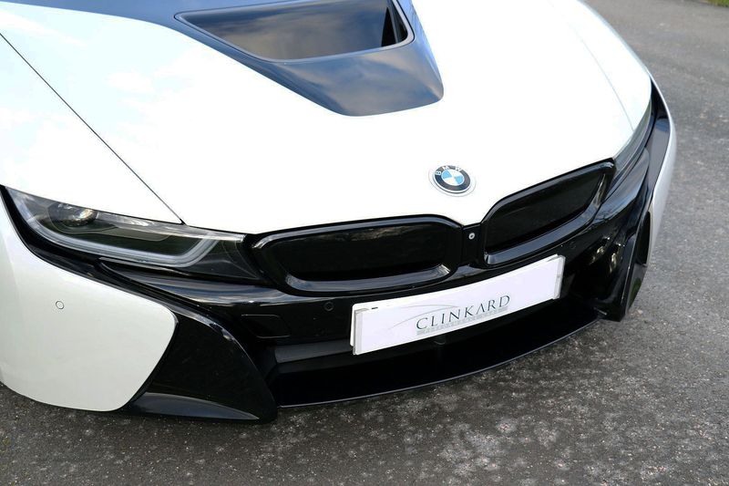 BMW i8 Coupe