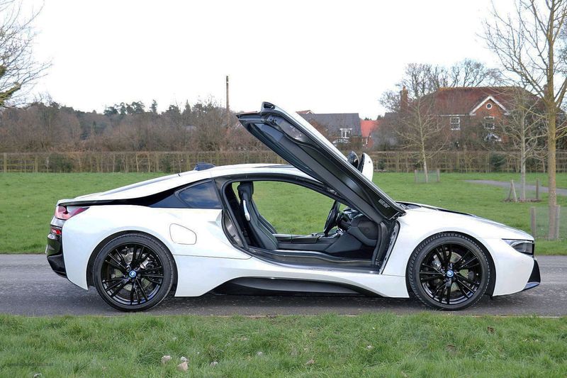 BMW i8 Coupe
