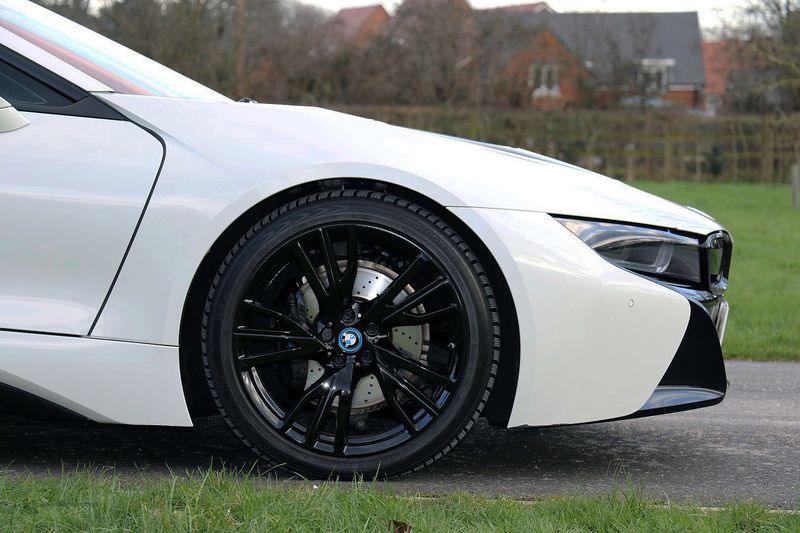BMW i8 Coupe