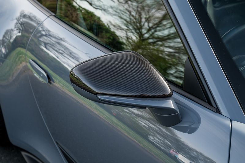 Porsche 911(992.1) GT3 Touring PDK