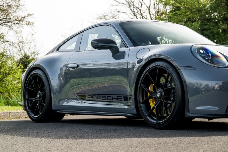 Porsche 911(992.1) GT3 Touring PDK