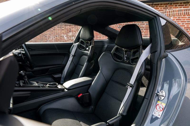 Porsche 911(992.1) GT3 Touring PDK