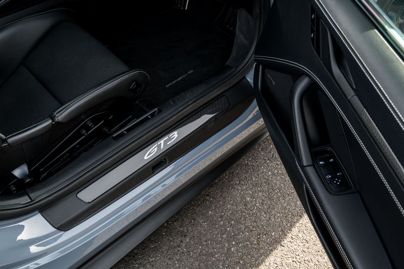 Porsche 911(992.1) GT3 Touring PDK