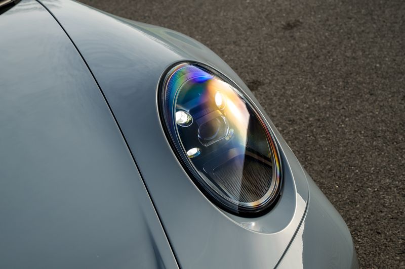 Porsche 911(992.1) GT3 Touring PDK