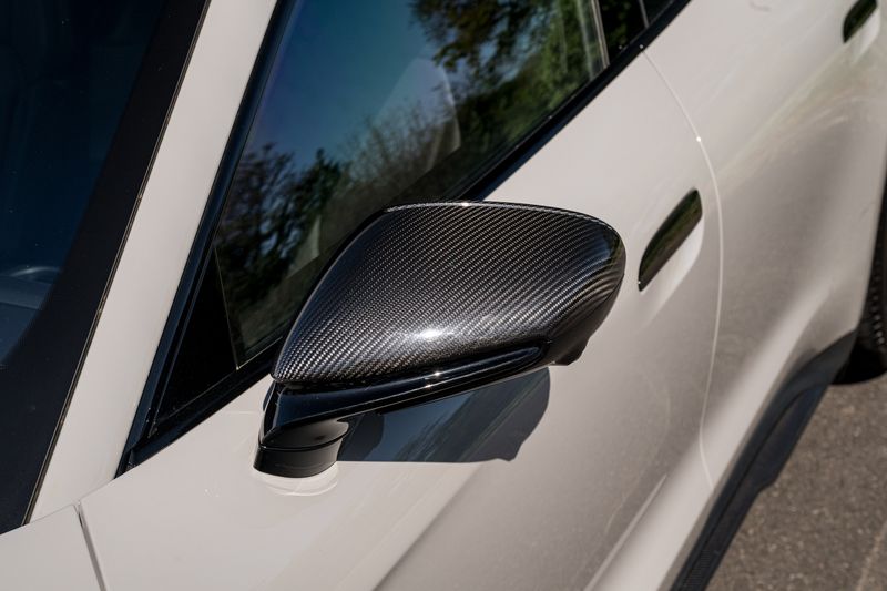 Porsche Taycan Performance Plus 93.4kWh Turbo  S