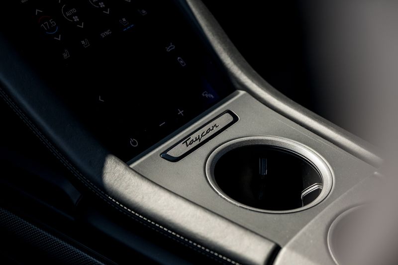 Porsche Taycan Performance Plus 93.4kWh Turbo  S