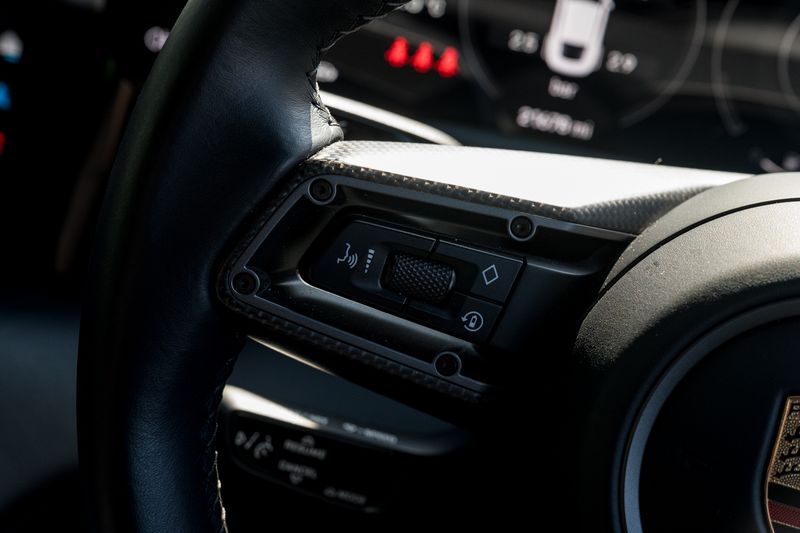 Porsche Taycan Performance Plus 93.4kWh Turbo  S
