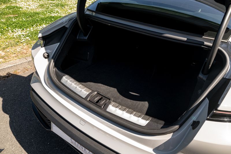 Porsche Taycan Performance Plus 93.4kWh Turbo  S