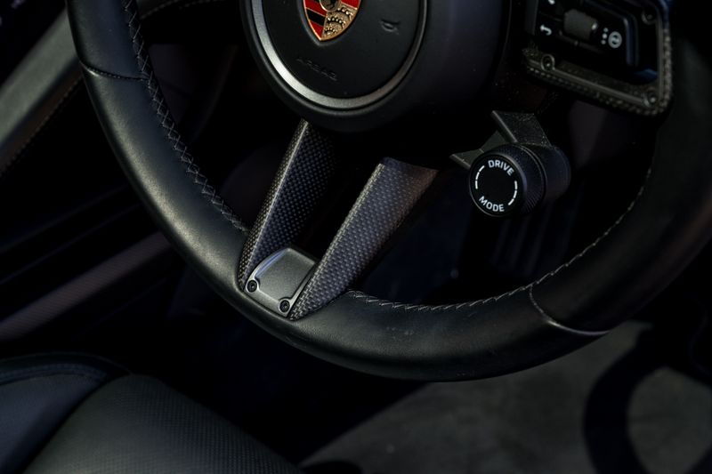 Porsche Taycan Performance Plus 93.4kWh Turbo  S